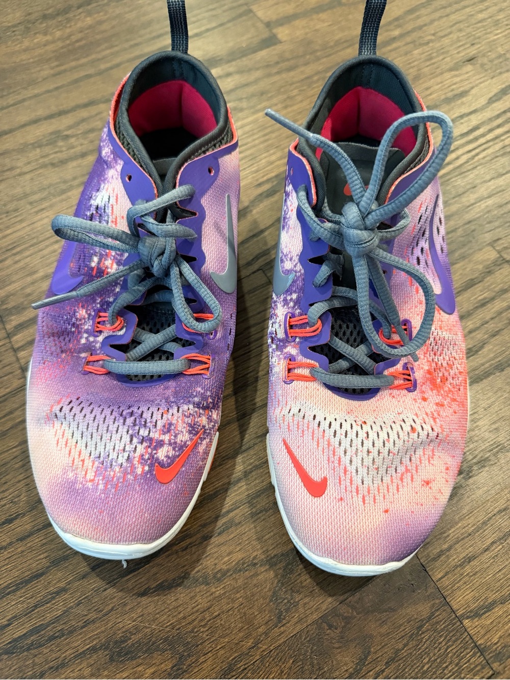 Nike Purple and Pink Gradient Athletic Sneakers